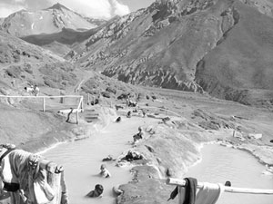 View of Baños Colina’s terraced pools. Photos: Keck