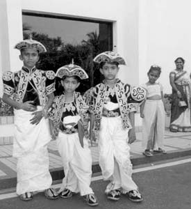 Part of a wedding group in Colombo. Photos: Mangan