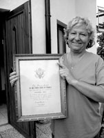 Vendula with a letter from General Dwight D. Eisenhower expressing thanks to her father, Frantisek Kohl, for helping downed Allied pilots escape the enemy in WWII. Photos: Nulk