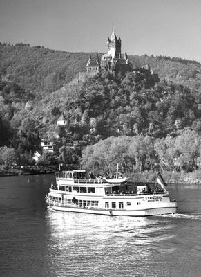 Cochem Castle in Cochem, Germany, stands on a hill 100 meters above the River Mosel. Photo: GNTB/Andreas Kaster