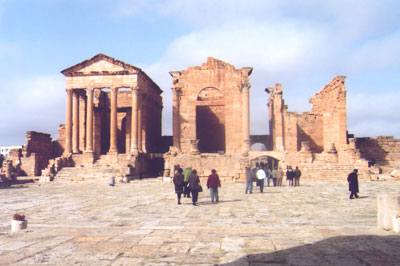 Temples of (left to right) Minerva, Jupiter and Juno at Sbeitla. Photos: Skurdenis