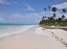 The perfect beach on the Indian Ocean outside Zanzibar&rsquo;s Baraza Resort.