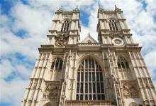 Entry to London’s Westminster Abbey includes the audio guide. Photos: Steves