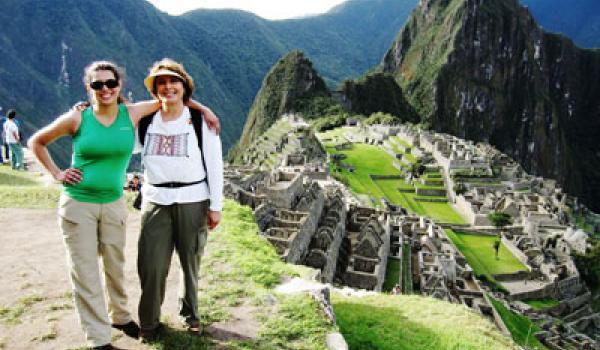 Helen Melman and her daughter, Rachel, at Machu Picchu 