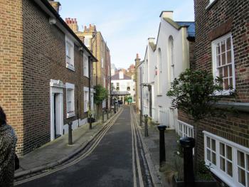 Looking north on Holly Mount toward The Holly Bush pub (18th century), seen on London Walks' “Old Hampstead Village” tour.