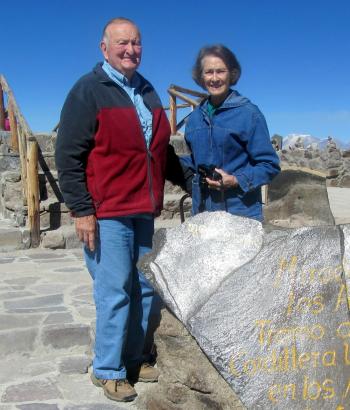 Zelda and Fritz at Mirador de los Volcanes, a viewpoint in the Colca Canyon region.v