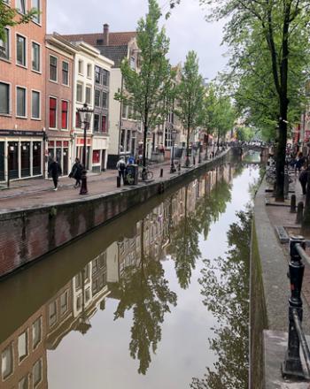 A canal near our Airbnb apartment in the centre of Amsterdam. Photos by Alan T. Ramsay